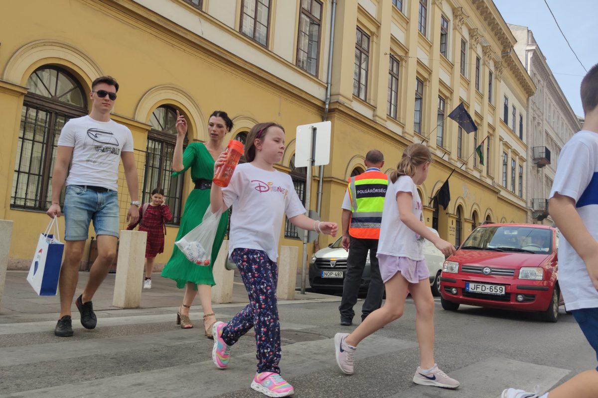 Egy hete kezdődött,
 a 2022/2023 tanév!
 Ott vagyunk és segítünk nap mint nap,...