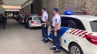 Köszönet a Rendőrségtől. -  Megható és meglepő!
 Forrás: AKUT Pécs
 #KVP
#Katv...